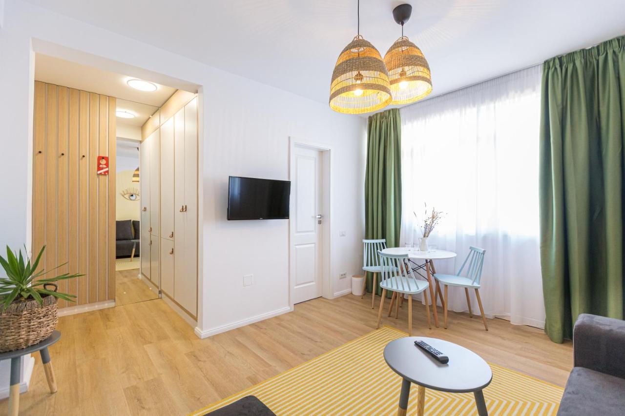 Отель Casa Eden Костинешти Экстерьер фото